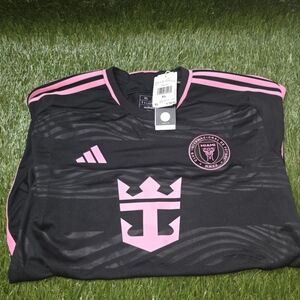 adidas Inter Miami Lionel Messi Mens 2024 Authentic Soccer Jersey